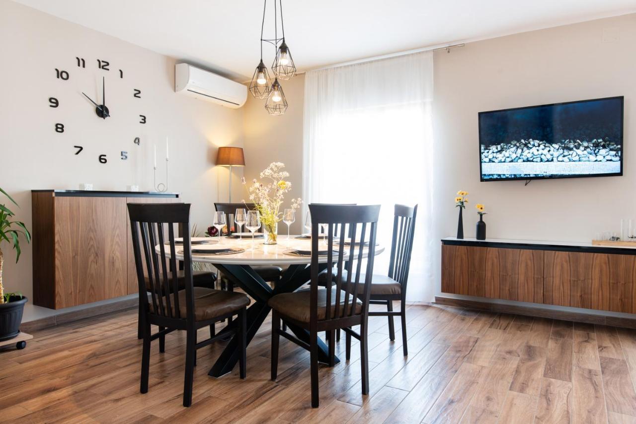 Superior Apartment Sincic Porec Esterno foto