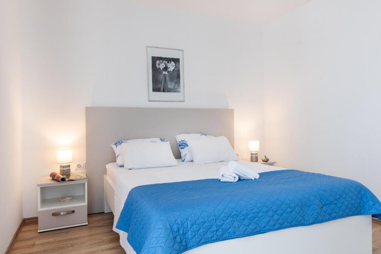 Superior Apartment Sincic Porec Esterno foto