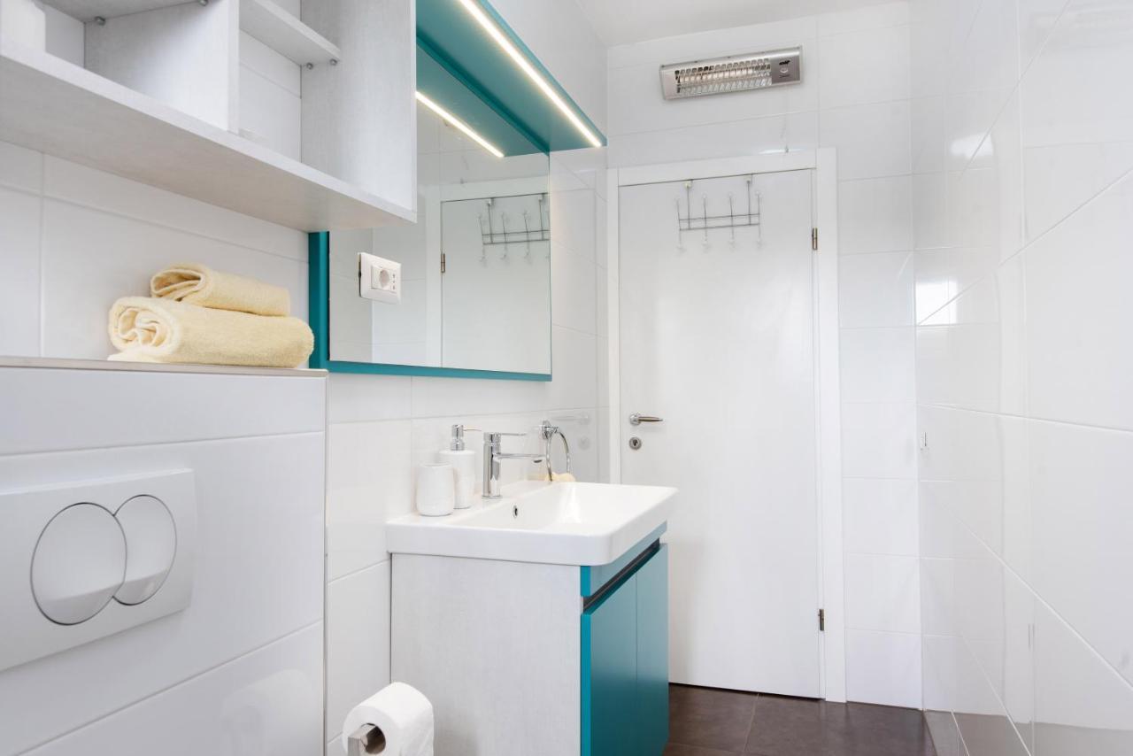 Superior Apartment Sincic Porec Esterno foto