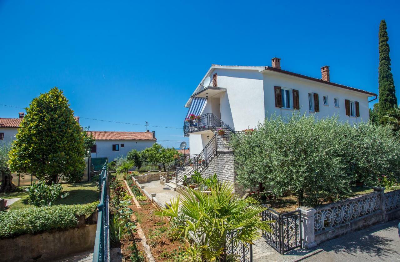 Superior Apartment Sincic Porec Esterno foto